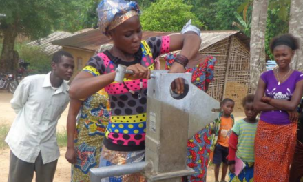 Les femmes, le secret d’un accès durable à l’eau potable
