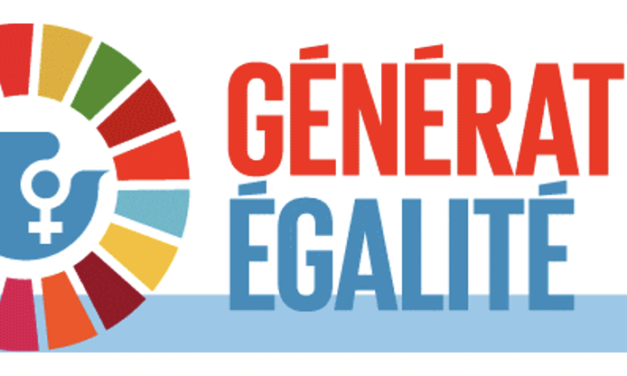 Pourquoi éduquer les garçons avec des valeurs féministes est devenu (encore) plus compliqué