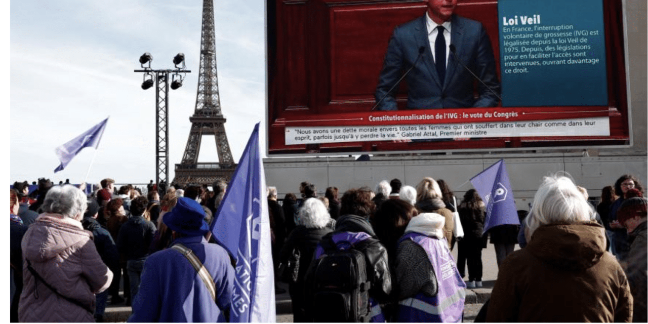Le droit à l’avortement inscrit dans la Constitution française